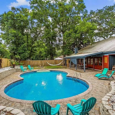 4527 Whisper Way Villa